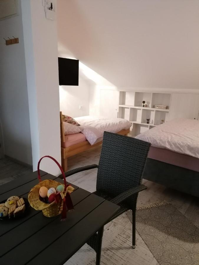 Vila Mira Требине Екстериор снимка